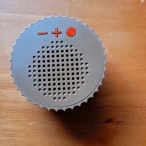 Reese's Portable Speaker